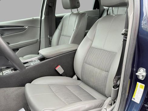Used 2018 Chevrolet Impala LS FWD image 28