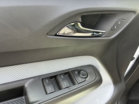 New 2027 Chevrolet Bolt LT w/ Comfort Package FWD image 23