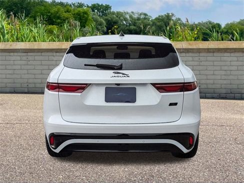 New 2026 Jaguar F-PACE R-Dynamic S image 5