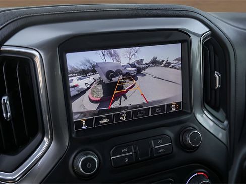 Used 2020 Chevrolet Silverado 1500 LT Trail Boss image 17