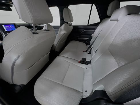 Used 2025 Toyota 4Runner SR5 image 29