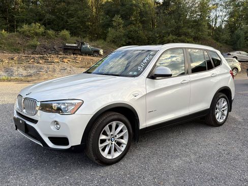 Used 2016 BMW X3 xDrive28i AWD/4WD image 3