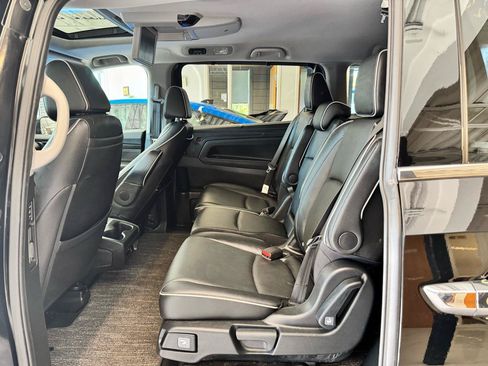 Used 2022 Honda Odyssey Elite image 20