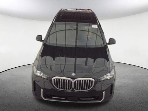 Used 2025 BMW X5 xDrive40i AWD/4WD image 2