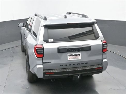 New 2026 Toyota 4Runner SR5 image 28