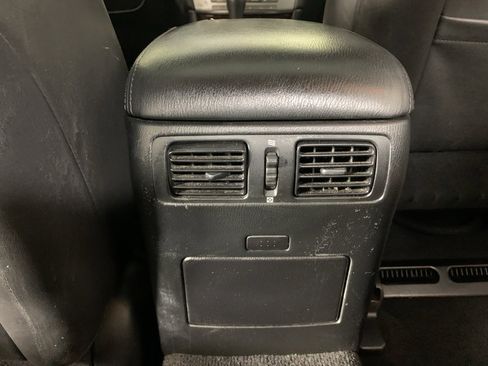 Used 2015 INFINITI Q70 3.7 image 32