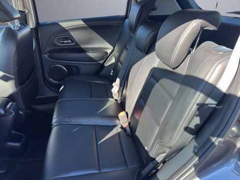 Used 2021 Honda HR-V EX-L image 22