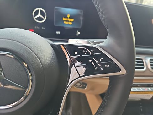 New 2026 Mercedes-Benz GLE 450 4MATIC image 19