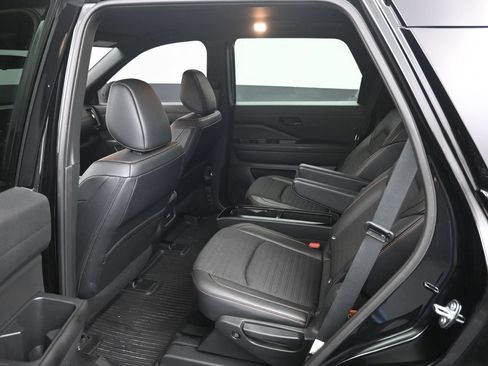 Used 2023 Nissan Pathfinder Rock Creek AWD/4WD image 10