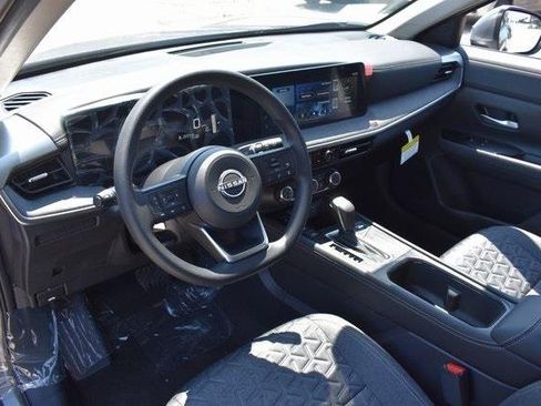 New 2025 Nissan Kicks SV w/ SV Premium Package image 16