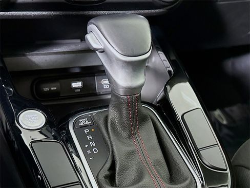 Used 2023 Kia Soul GT-Line image 10