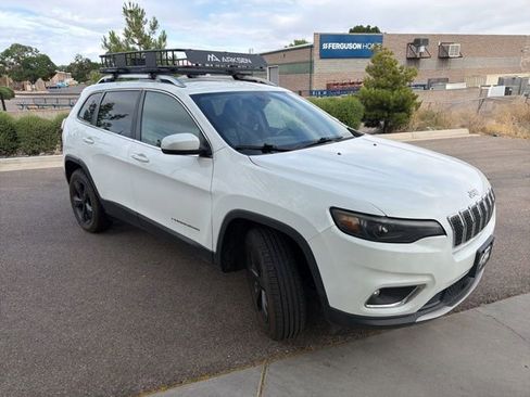 Used 2020 Jeep Cherokee Limited AWD/4WD image 3