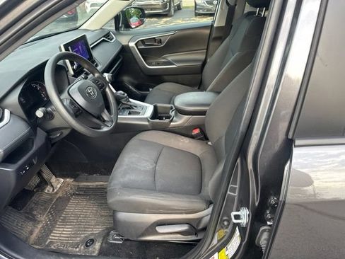Used 2024 Toyota RAV4 LE FWD image 11