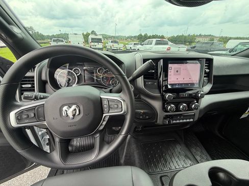 New 2026 RAM 3500 Tradesman AWD/4WD image 7