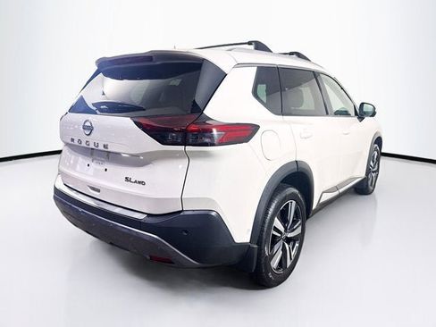 Certified 2023 Nissan Rogue SL w/ SL Premium Package image 5
