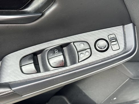 Used 2024 Nissan Sentra S FWD image 15