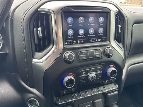 Used 2021 Chevrolet Silverado 1500 LT Trail Boss w/ Convenience Package II image 16