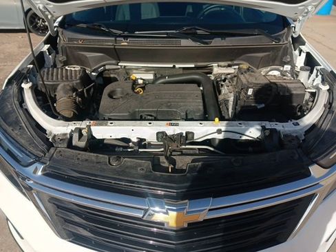 Used 2024 Chevrolet Equinox LT image 32