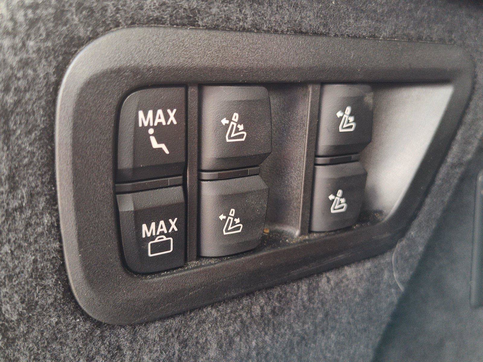 Used 2026 BMW X7 xDrive40i AWD/4WD image 5
