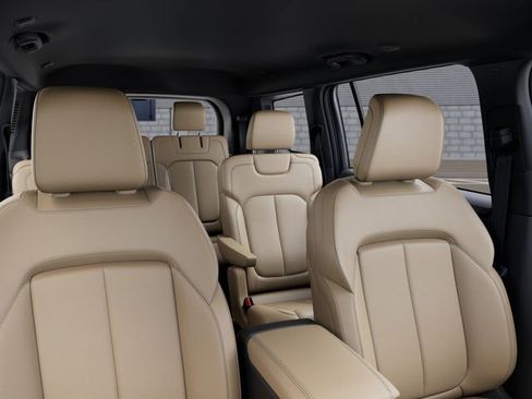 New 2025 Jeep Grand Cherokee L Limited w/ Black Appearance Package image 26