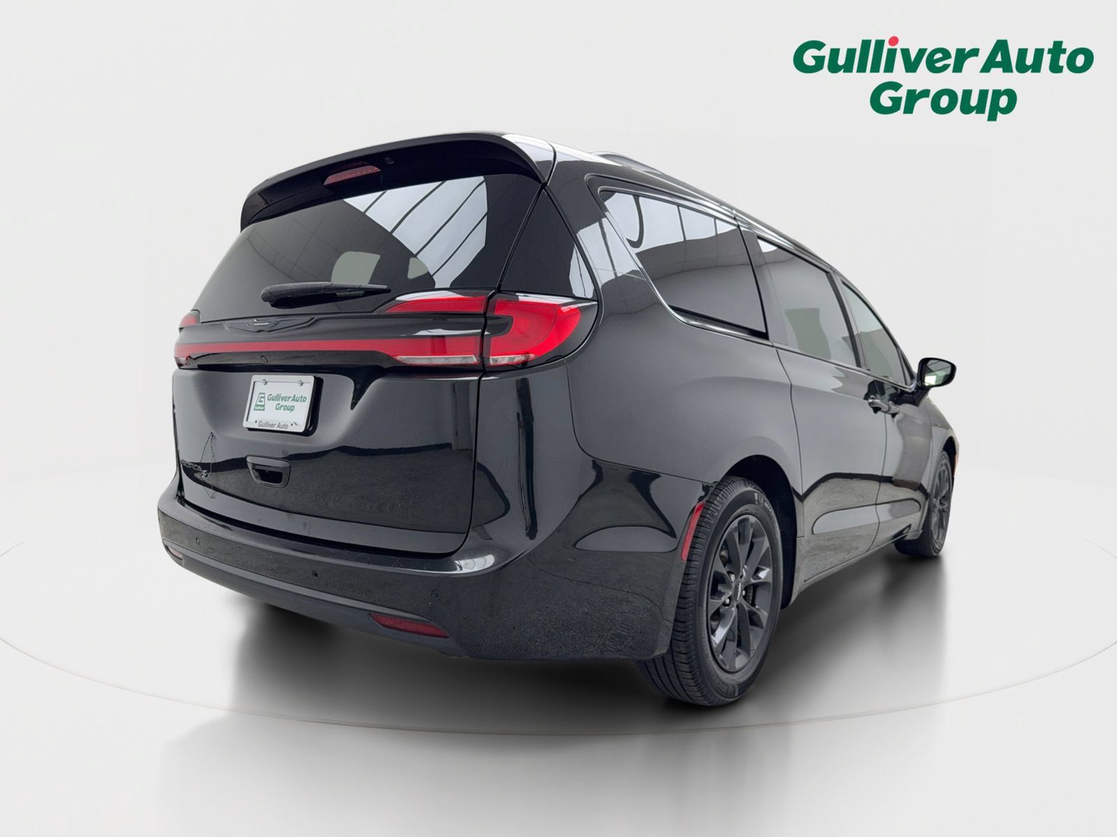 Used 2021 Chrysler Pacifica Touring-L w/ S Appearance Package FWD image 8