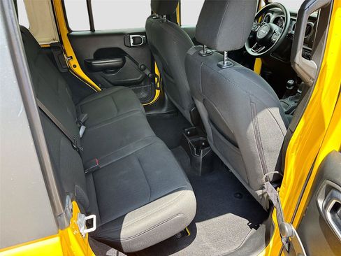 Used 2021 Jeep Wrangler Unlimited Sport AWD/4WD image 25