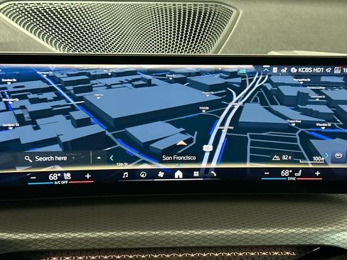 New 2026 BMW 330i Sedan w/ M Sport Package image 18