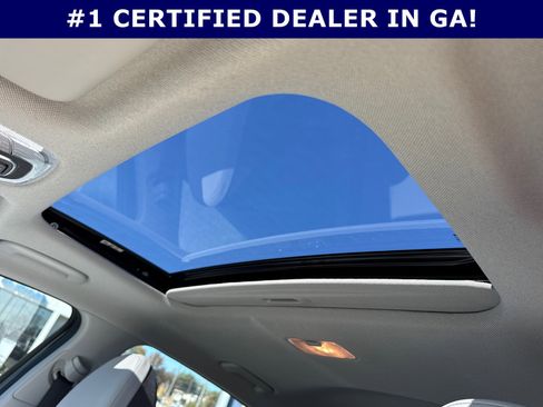 Certified 2025 Hyundai Elantra Limited image 32