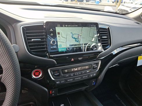 New 2026 Honda Ridgeline Black Edition image 10