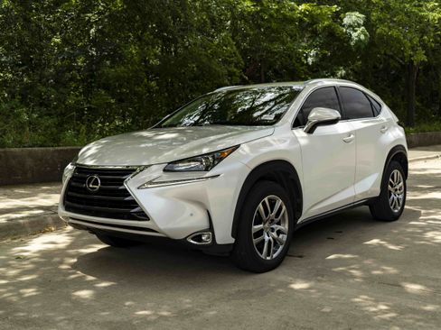 Used 2016 Lexus NX 200t FWD w/ Premium Package image 5