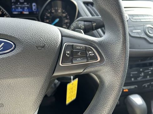 Used 2017 Ford Escape SE AWD/4WD image 16