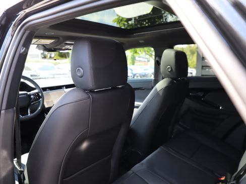 New 2026 Land Rover Range Rover Evoque S AWD/4WD image 15