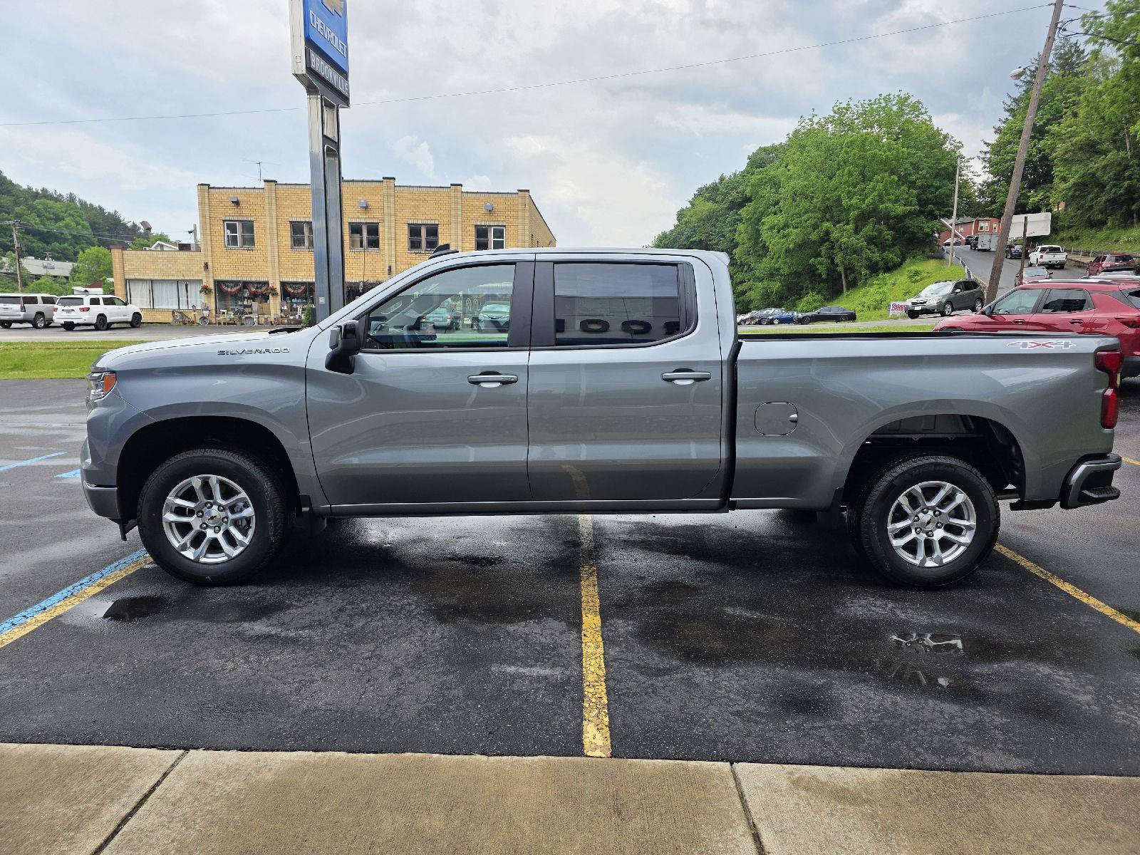 New 2026 Chevrolet Silverado 1500 RST AWD/4WD image 4
