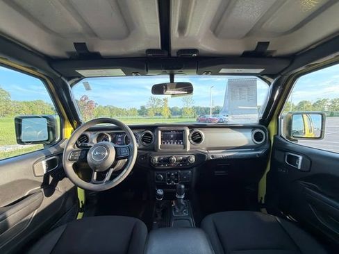 Used 2023 Jeep Wrangler Unlimited Sport AWD/4WD image 17