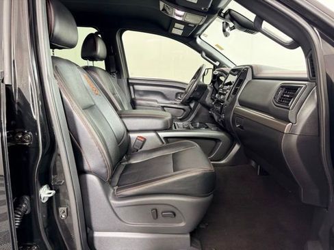Used 2023 Nissan Titan PRO-4X w/ Pro-4x Convenience Package image 28