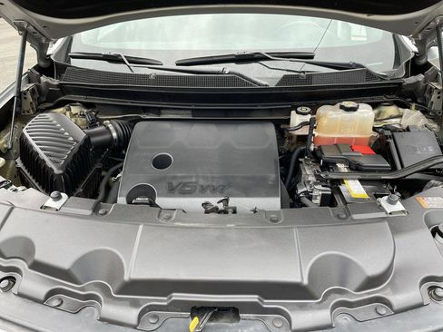 Certified 2022 Chevrolet Traverse LT image 29