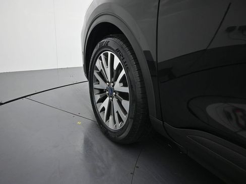 Used 2020 Ford Escape Titanium AWD/4WD image 12