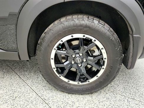 Used 2025 Nissan Pathfinder Rock Creek AWD/4WD image 9