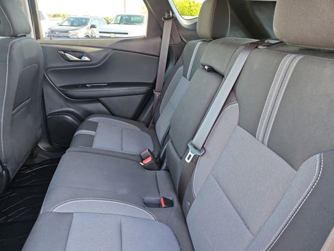 Used 2024 Chevrolet Blazer LT w/ Convenience Package FWD image 12