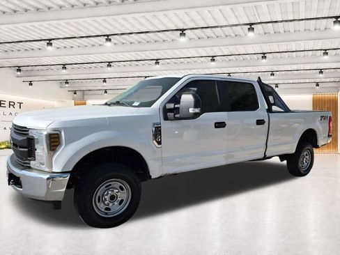 Used 2019 Ford F250 XL w/ Power Equipment Group AWD/4WD image 5