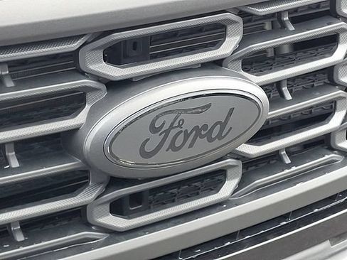 Certified 2025 Ford F150 XL AWD/4WD image 30