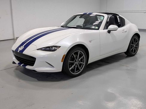 Used 2018 MAZDA MX-5 Miata RF Grand Touring RWD image 1
