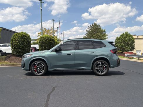 Used 2025 BMW X1 xDrive28i w/ M Sport Package AWD/4WD image 12