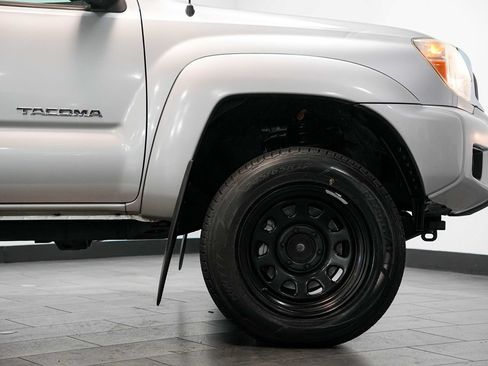 Used 2012 Toyota Tacoma PreRunner w/ SR5 Pkg RWD image 9