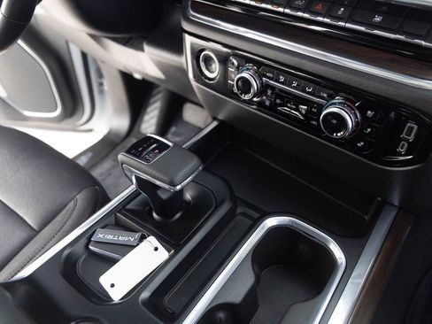 Used 2023 GMC Sierra 1500 SLT w/ SLT Premium Package image 25