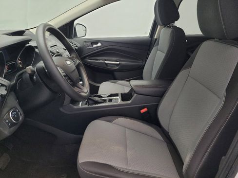 Used 2017 Ford Escape SE image 17