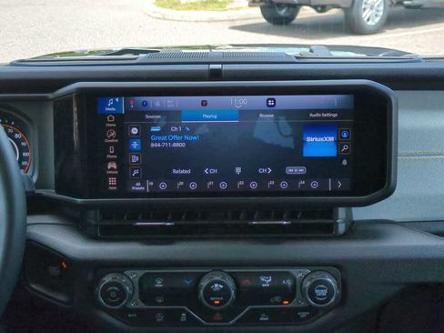 Used 2024 Jeep Wrangler Unlimited Sport AWD/4WD image 17