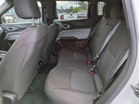 New 2025 Jeep Compass Sport image 14