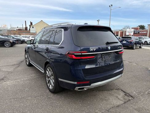 Used 2026 BMW X7 xDrive40i w/ Premium Package image 5