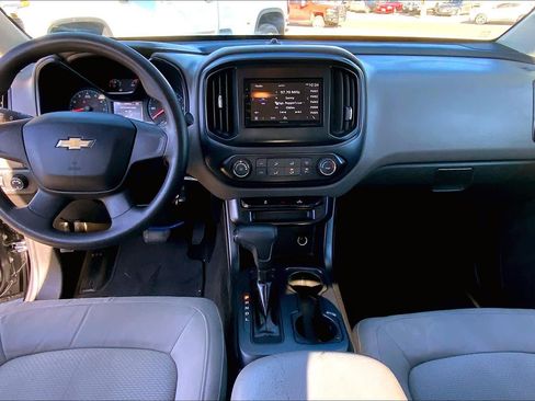 Used 2017 Chevrolet Colorado W/T image 16